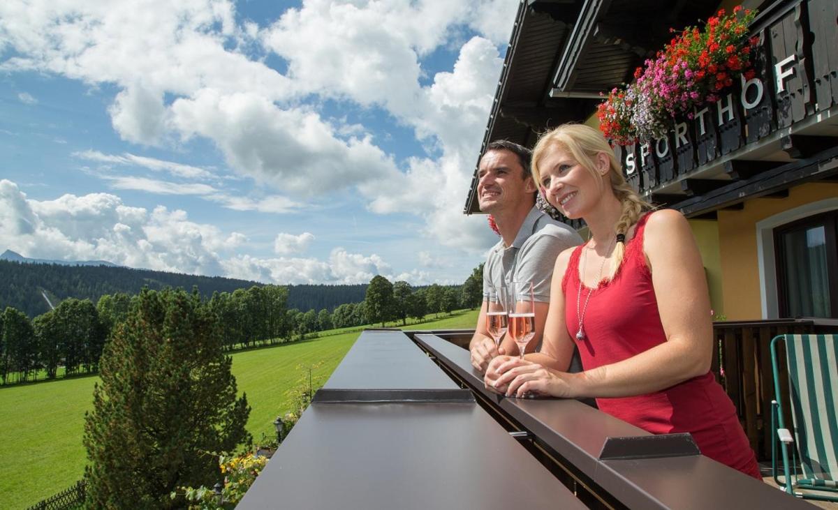 Hotel Sporthof Austria Ramsau am Dachstein Exterior foto